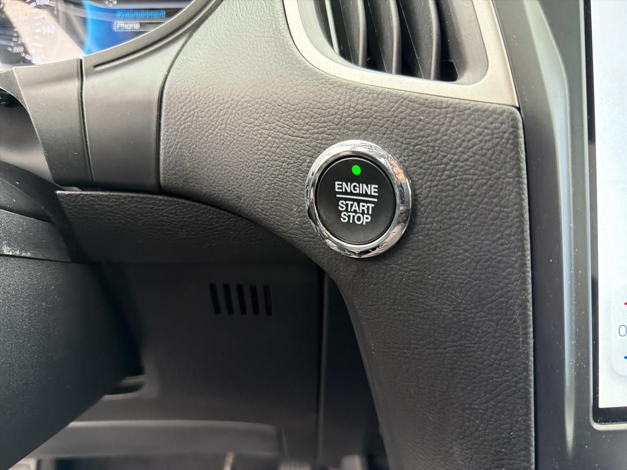 Ford Edge SE AWD 2022