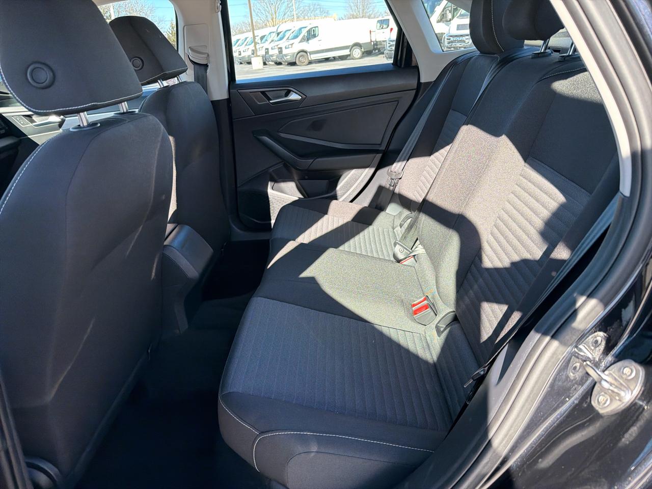 Volkswagen Jetta S Auto 2025