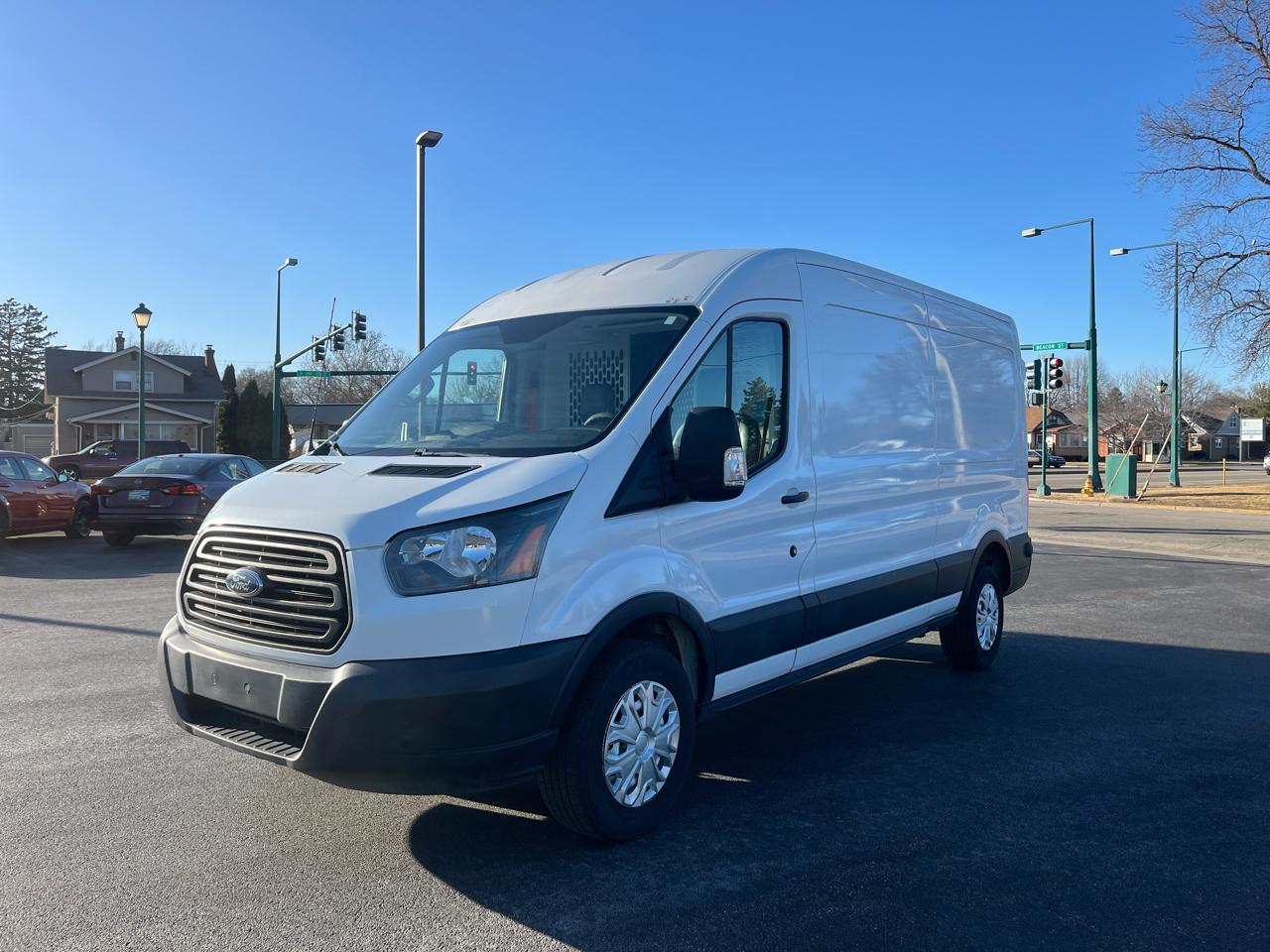 Ford Transit Van T-150 148" Med Rf 8600 GVWR Sliding RH Dr 2019