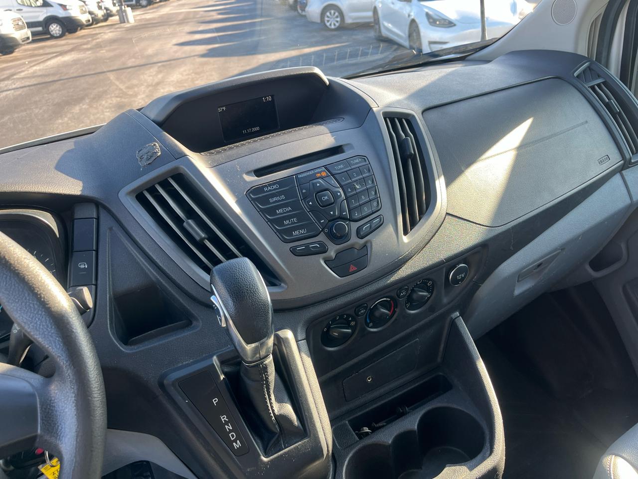 Ford Transit Van T-150 148" Med Rf 8600 GVWR Sliding RH Dr 2019