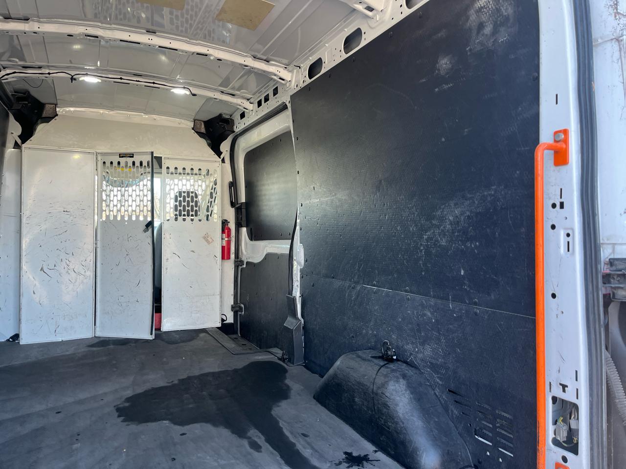 Ford Transit Van T-150 148" Med Rf 8600 GVWR Sliding RH Dr 2019