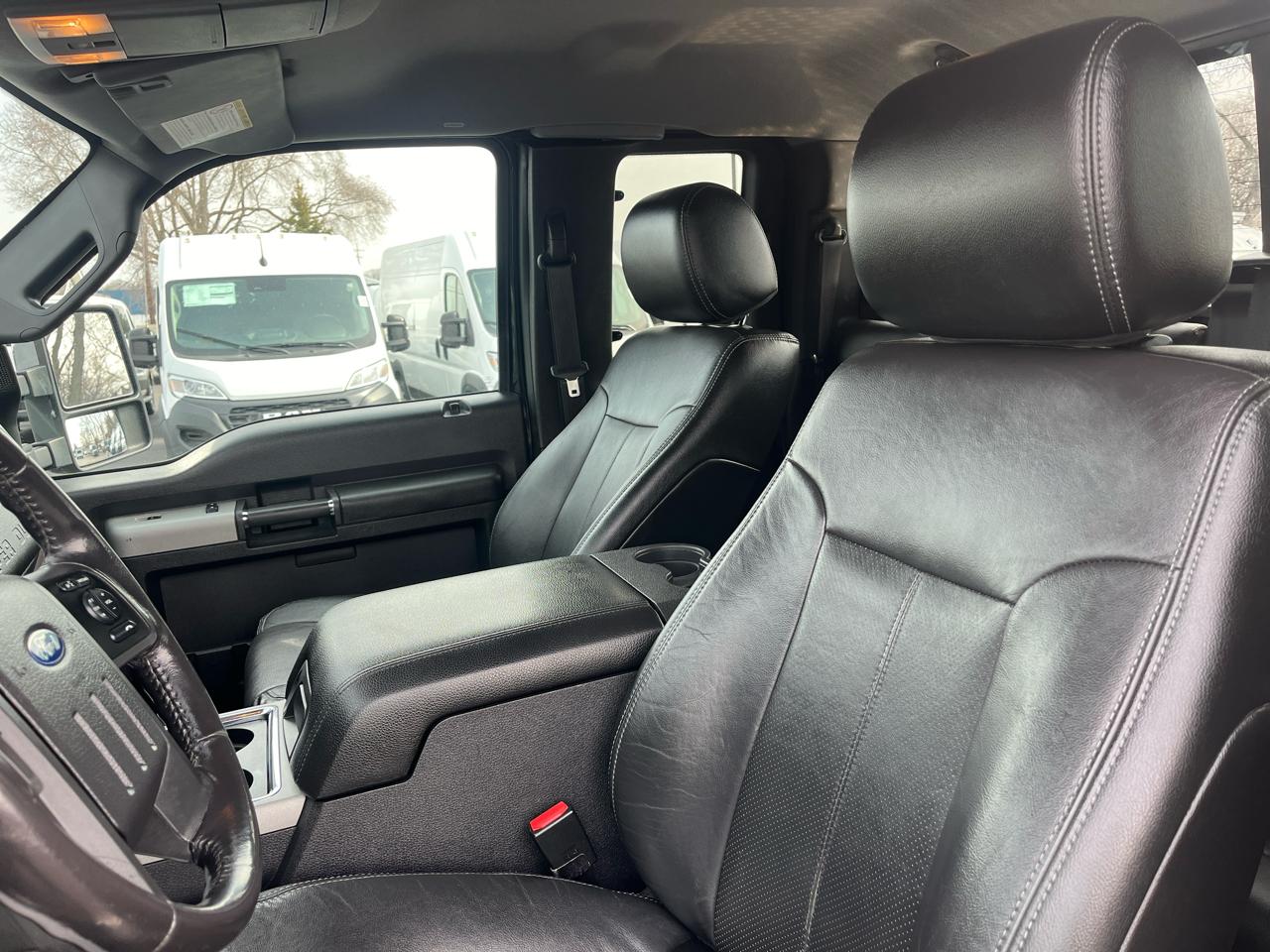 Ford Super Duty F-350 SRW 4WD SuperCab 158" Lariat 2015