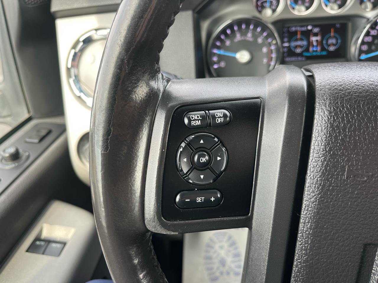 Ford Super Duty F-350 SRW 4WD SuperCab 158" Lariat 2015