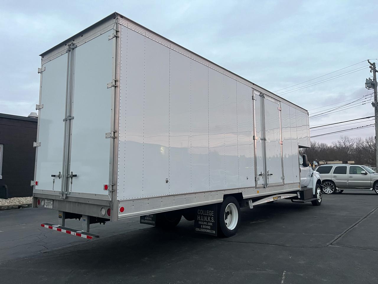 Ford F-650 Straight Frame Gas SuperCab 2024