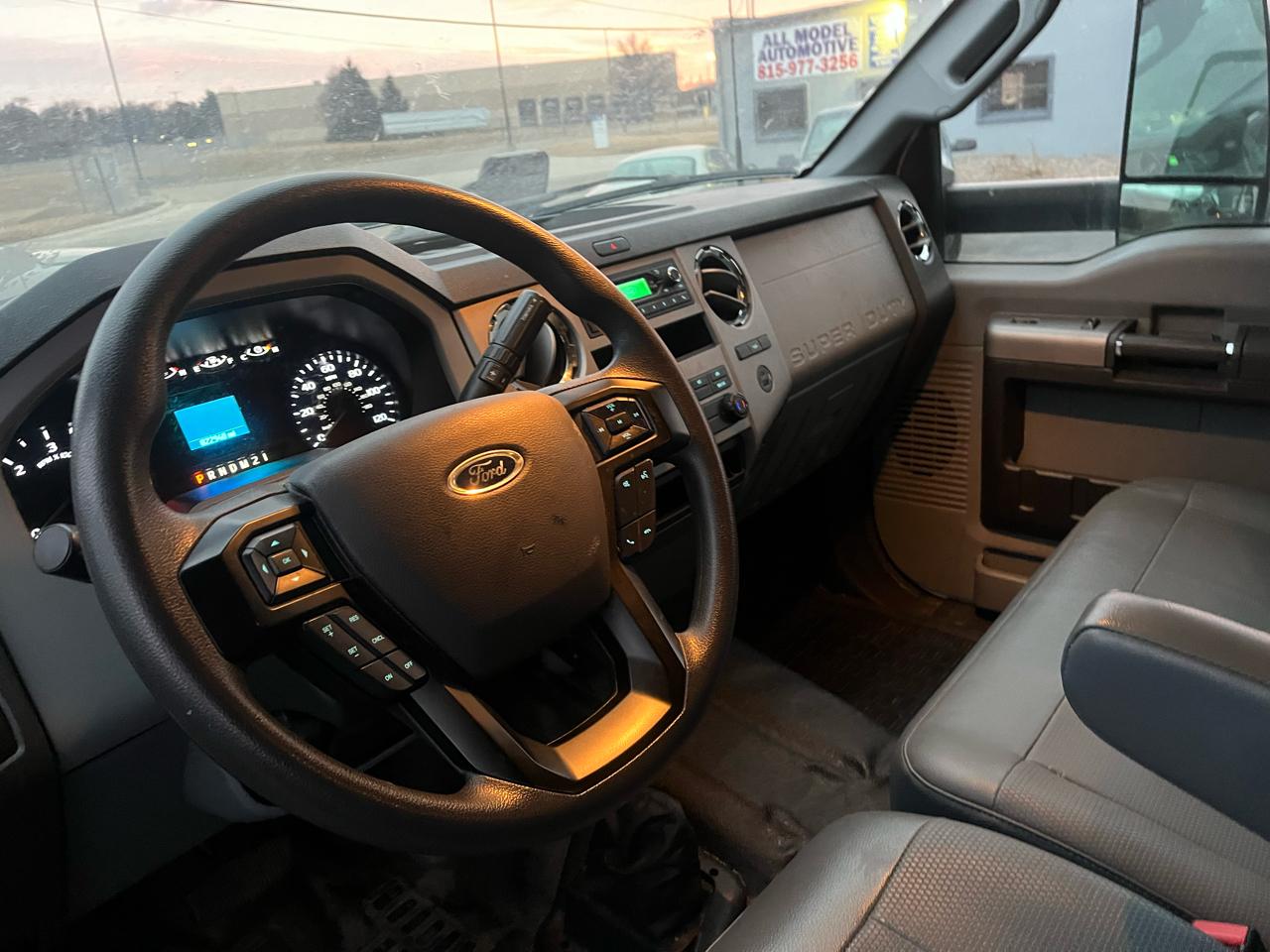 Ford F-650 Straight Frame Gas SuperCab 2024