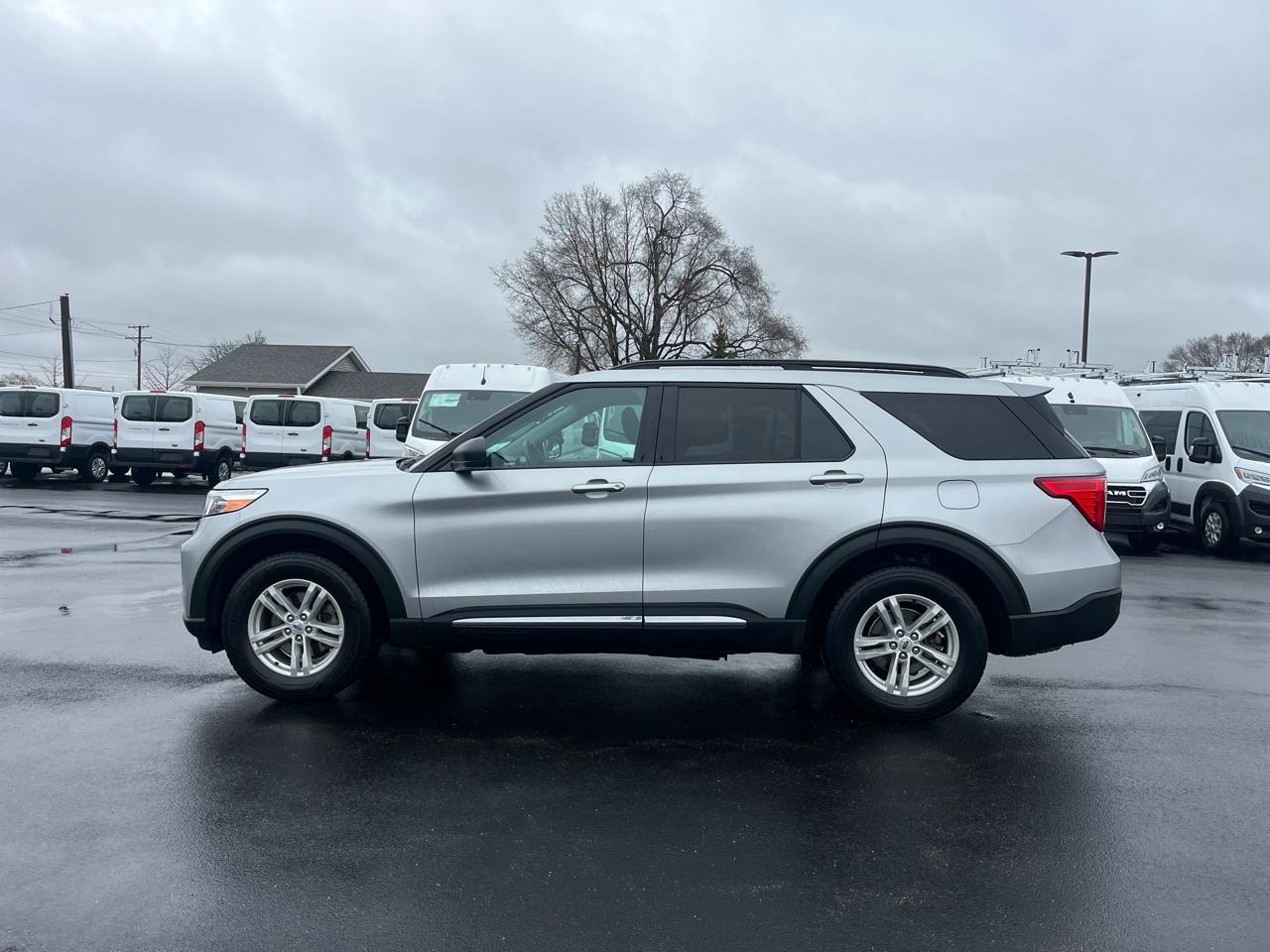 Ford Explorer XLT AWD 2021