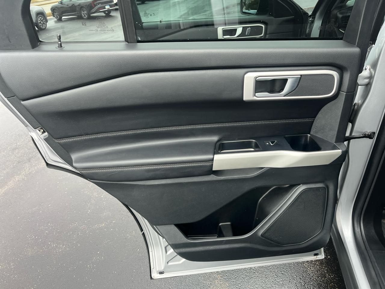 Ford Explorer XLT AWD 2021