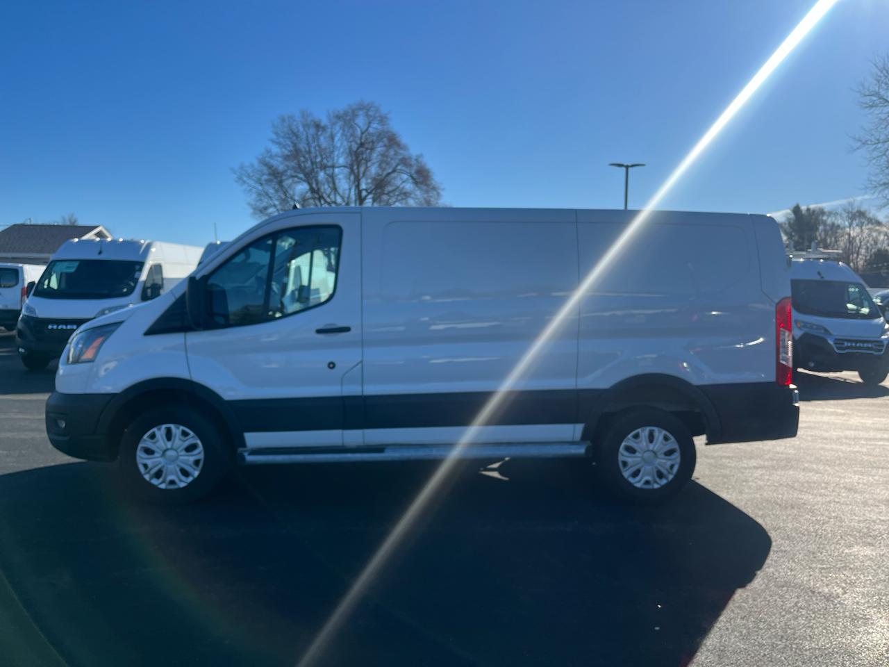 Ford Transit Cargo Van T-250 130" Low Rf 9070 GVWR RWD 2024
