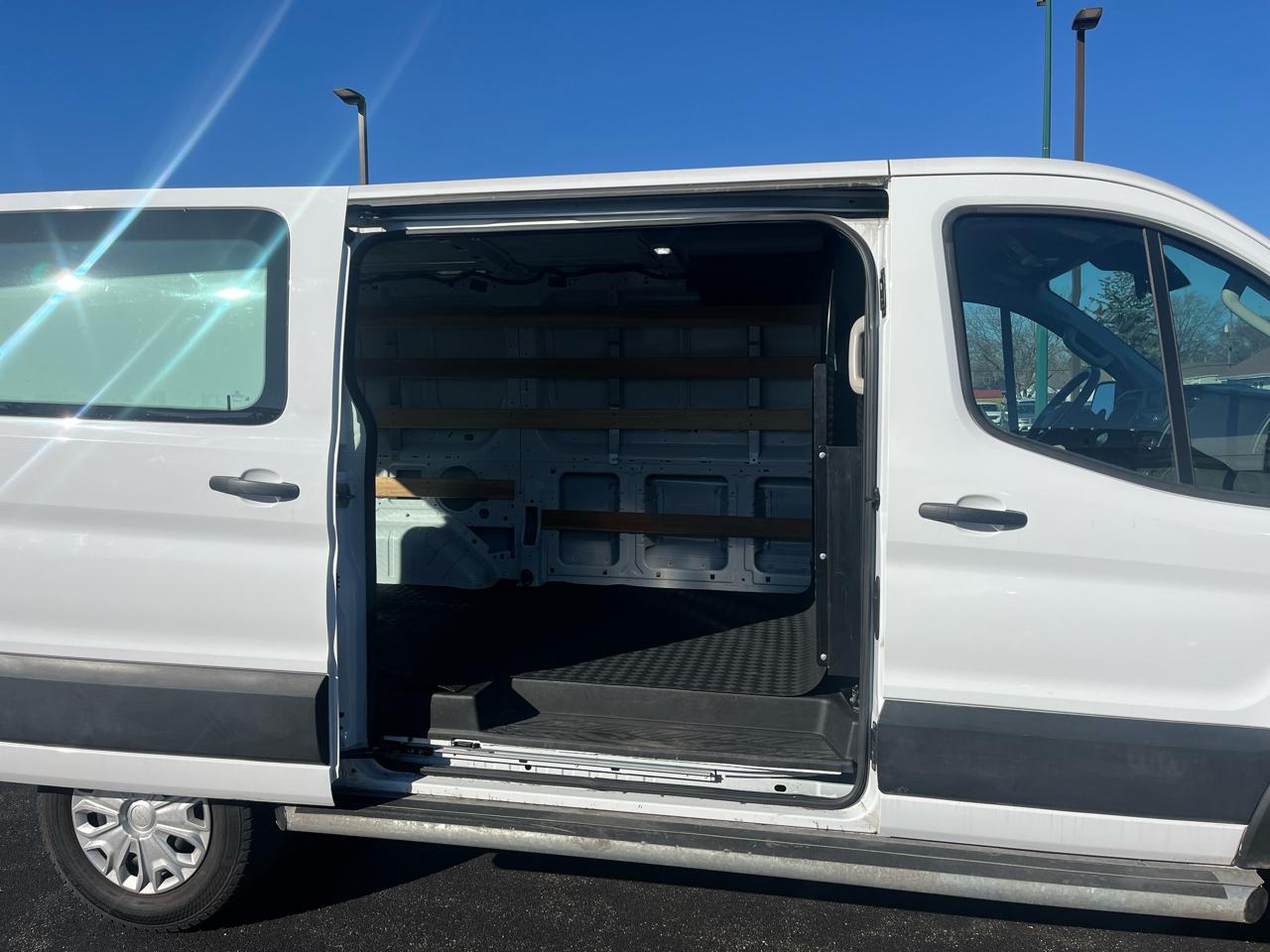 Ford Transit Cargo Van T-250 130" Low Rf 9070 GVWR RWD 2024
