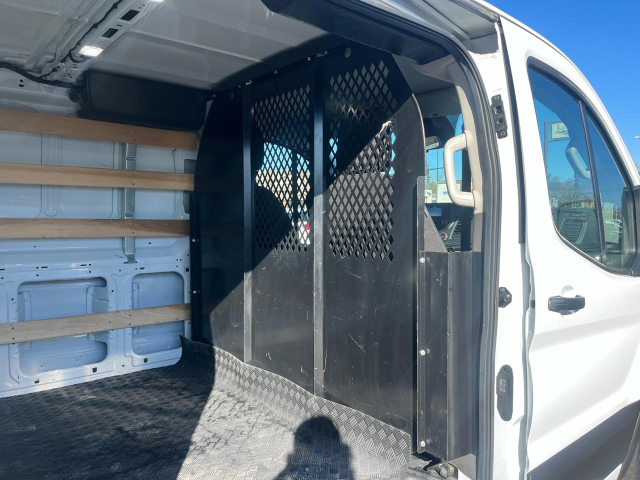 Ford Transit Cargo Van T-250 130" Low Rf 9070 GVWR RWD 2023