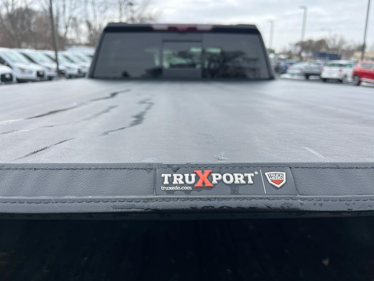 Chevrolet Silverado 3500HD 4WD Crew Cab 172" High Country 2022