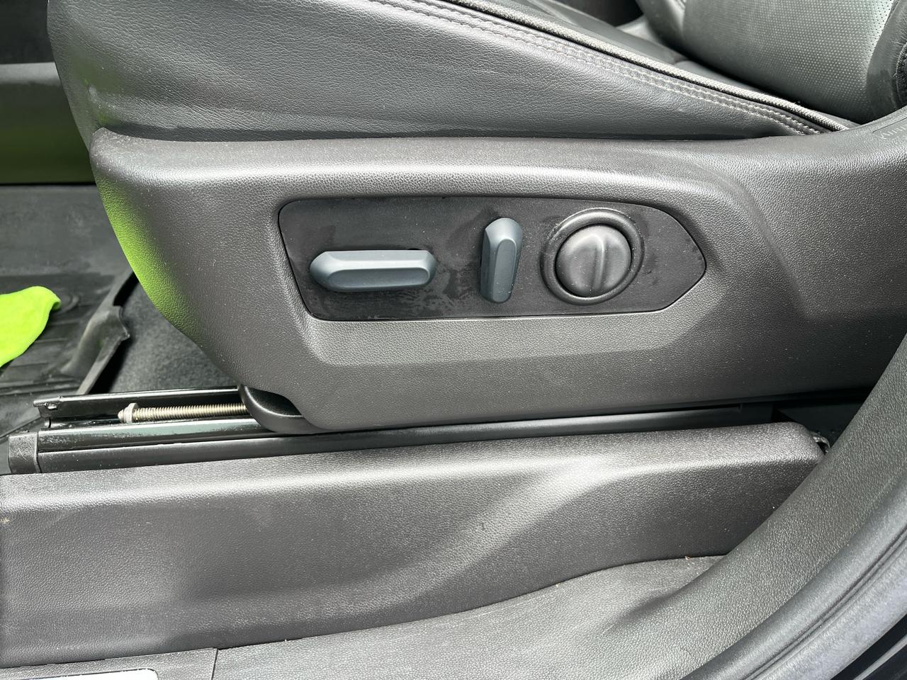 Chevrolet Silverado 3500HD 4WD Crew Cab 172" High Country 2022