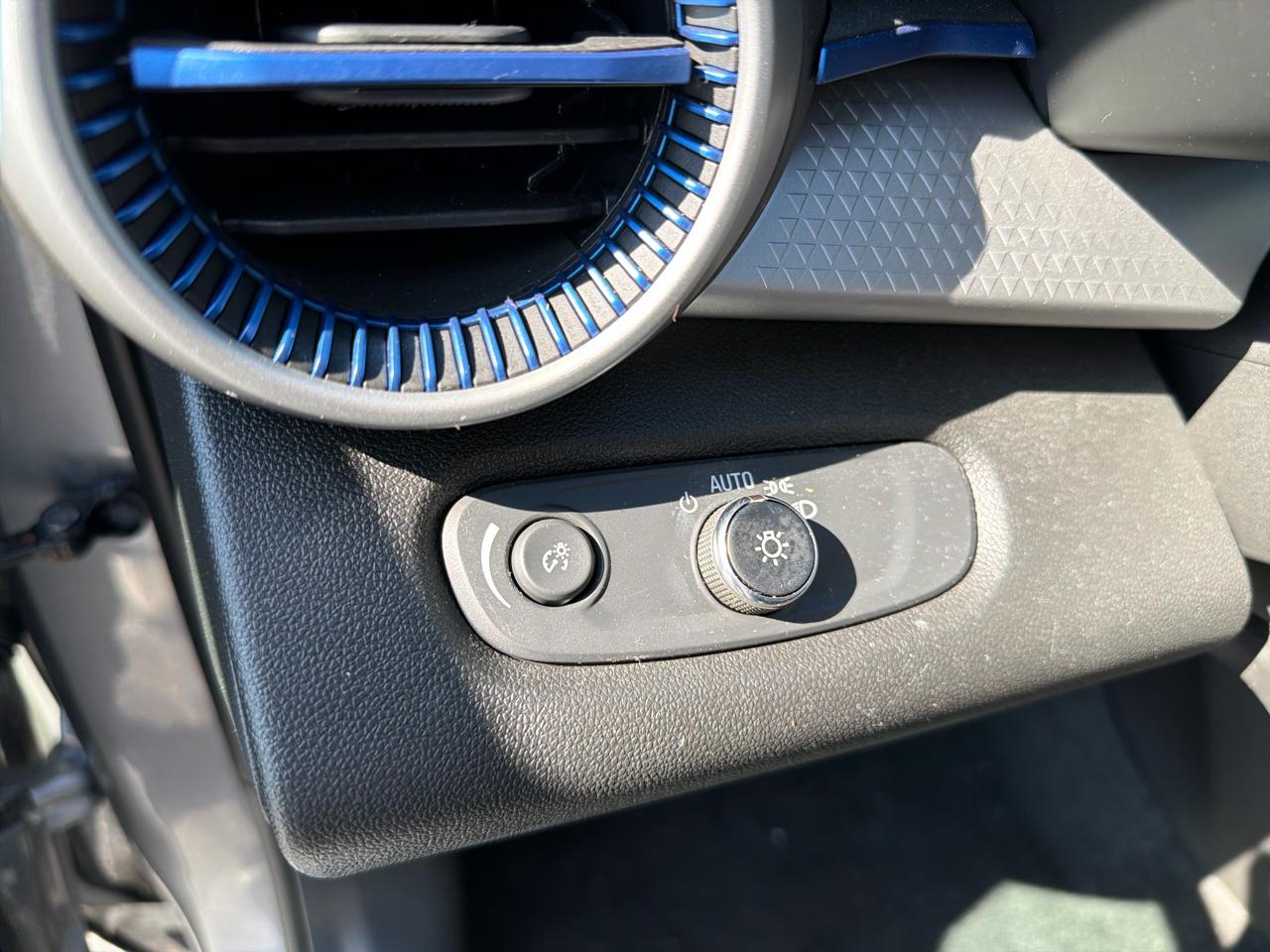 Chevrolet Trax FWD 4dr LS 2024