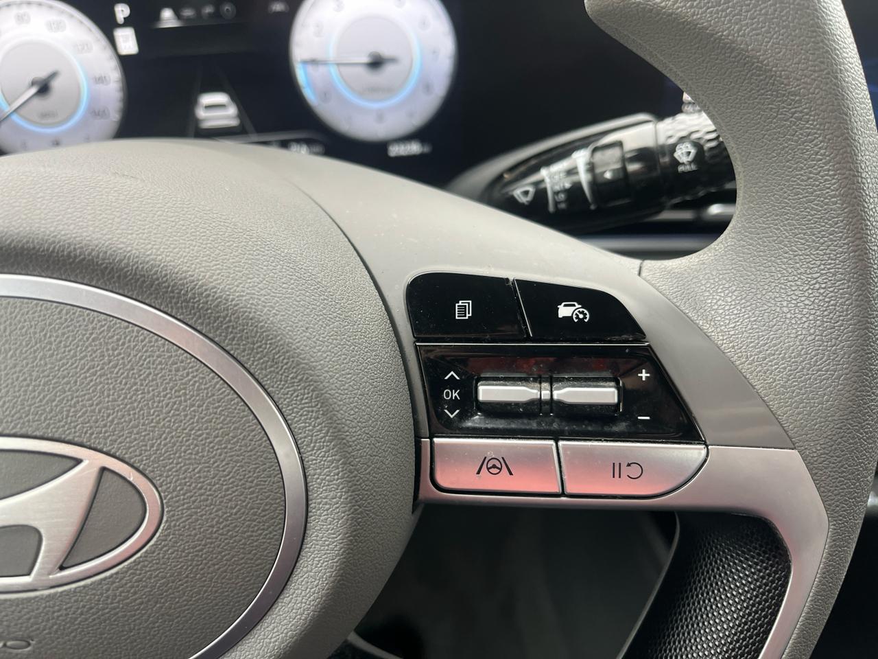 Hyundai Elantra SEL IVT 2024