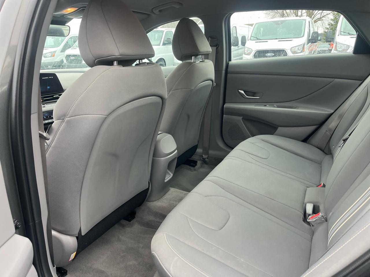 Hyundai Elantra SEL IVT 2024