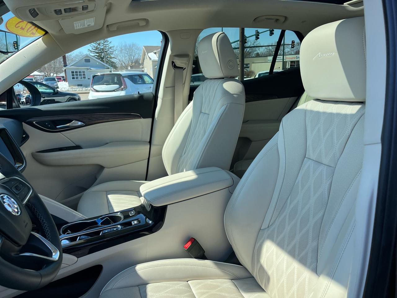 Buick Envision FWD 4dr Avenir 2023