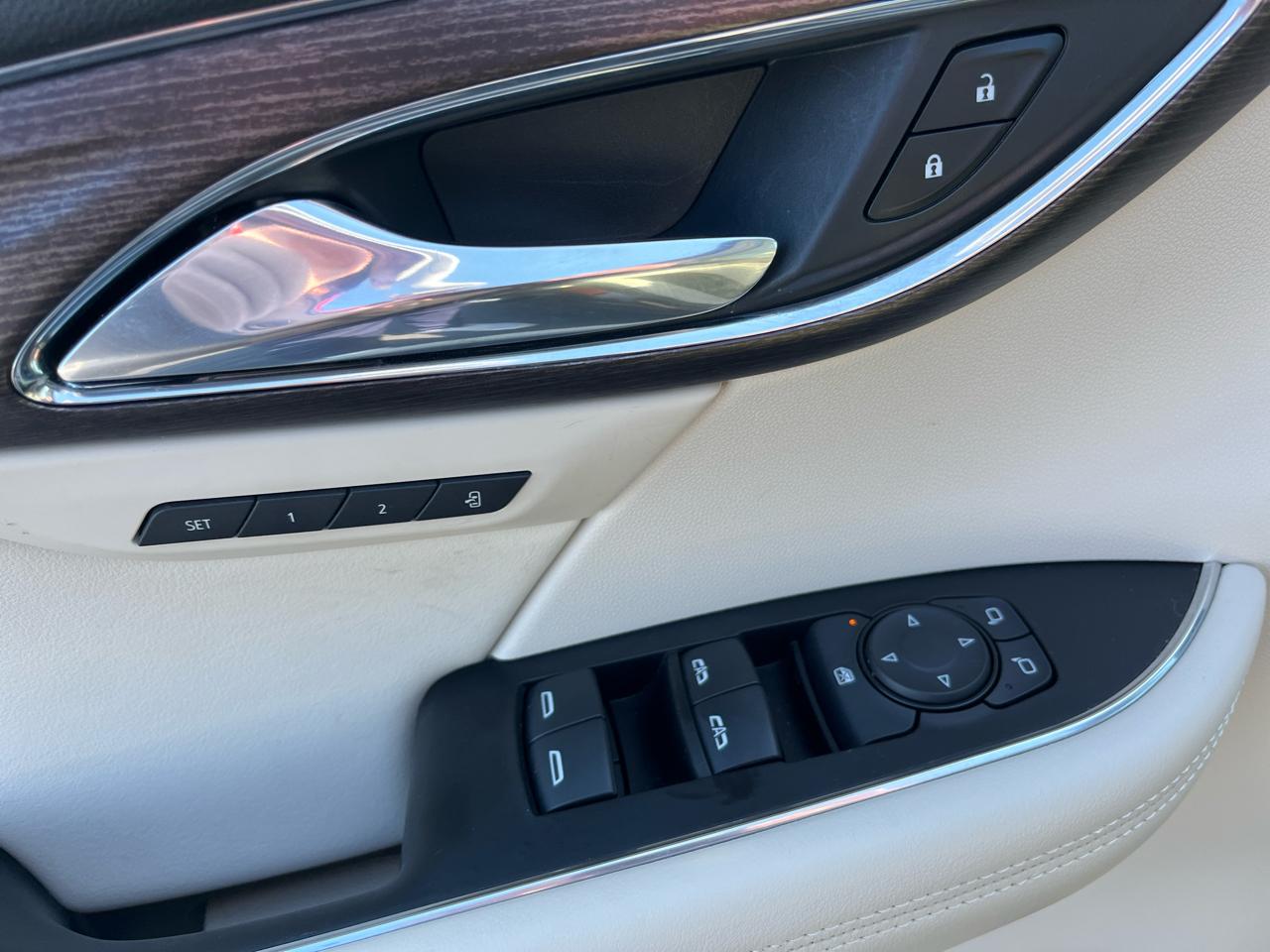 Buick Envision FWD 4dr Avenir 2023