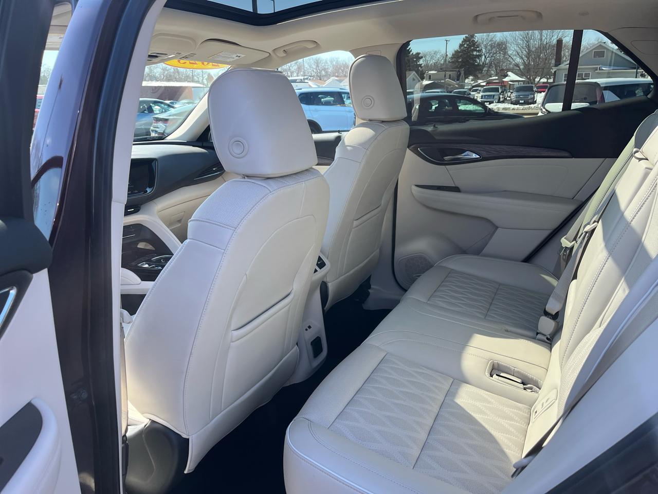 Buick Envision FWD 4dr Avenir 2023