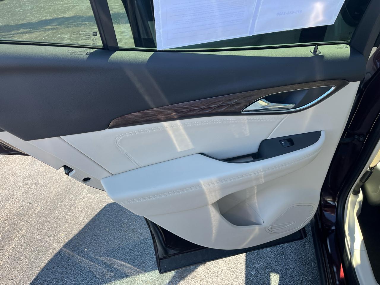 Buick Envision FWD 4dr Avenir 2023