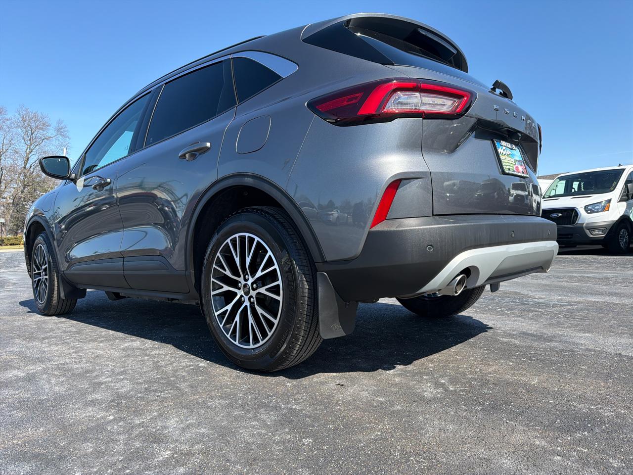 Ford Escape PHEV FWD 2023