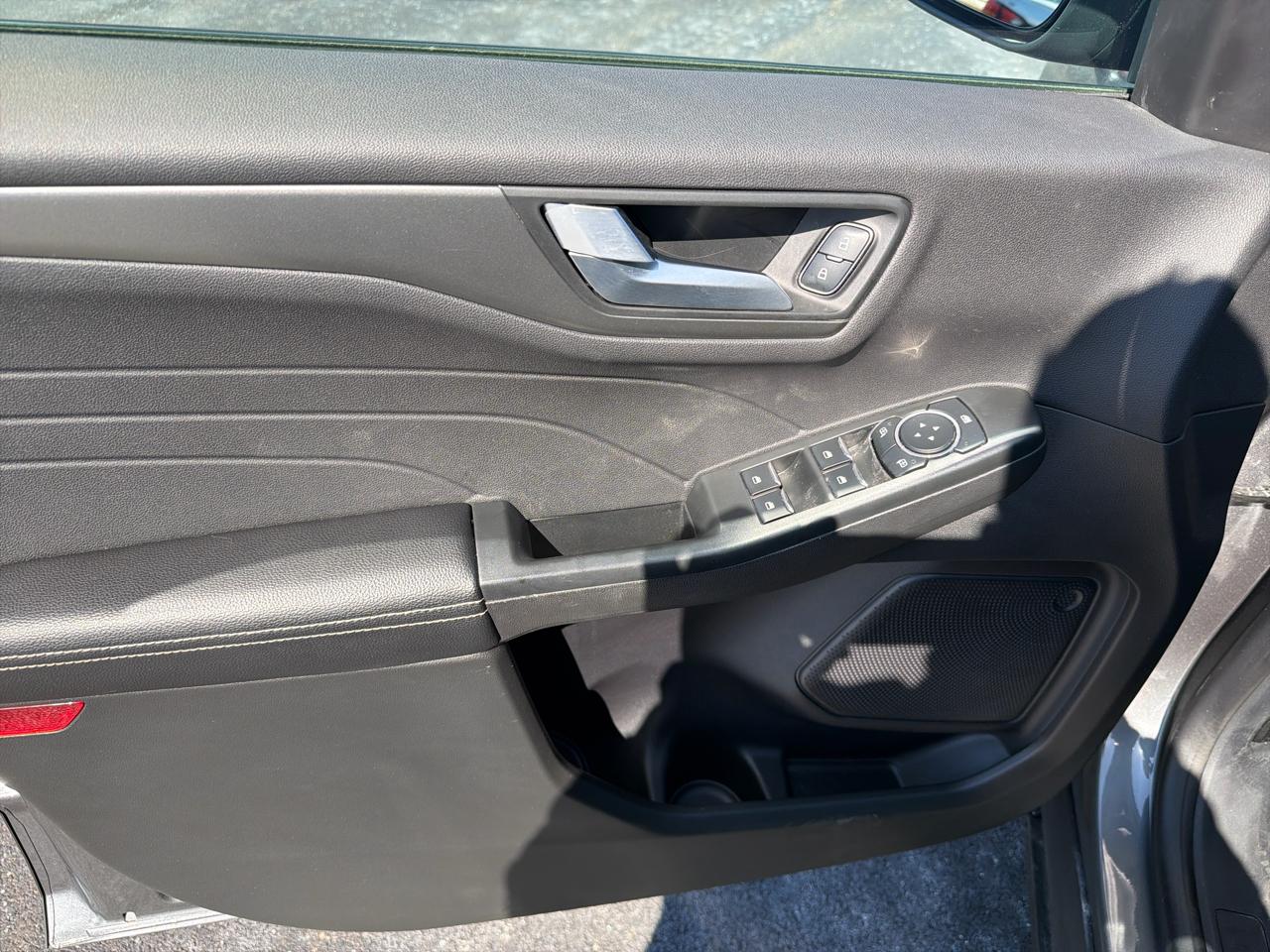 Ford Escape PHEV FWD 2023