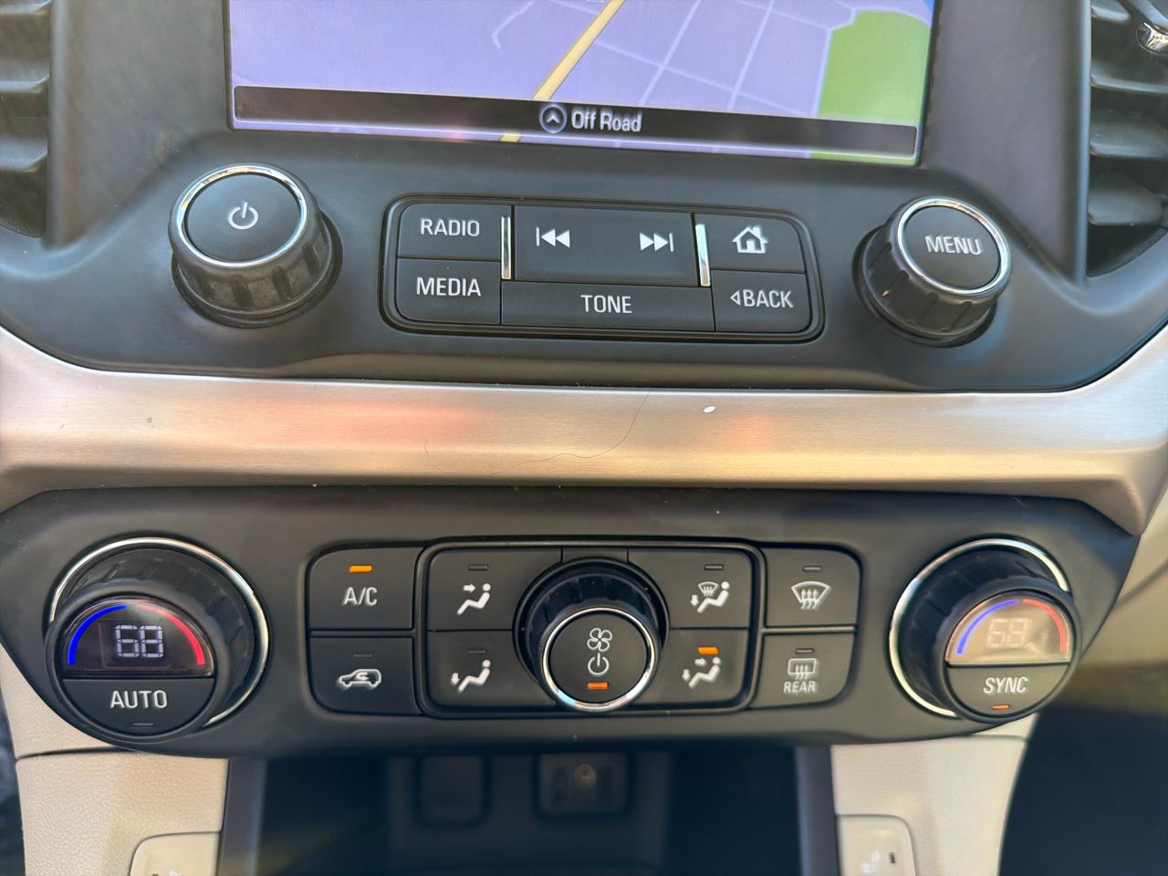 GMC Acadia AWD 4dr Denali 2017