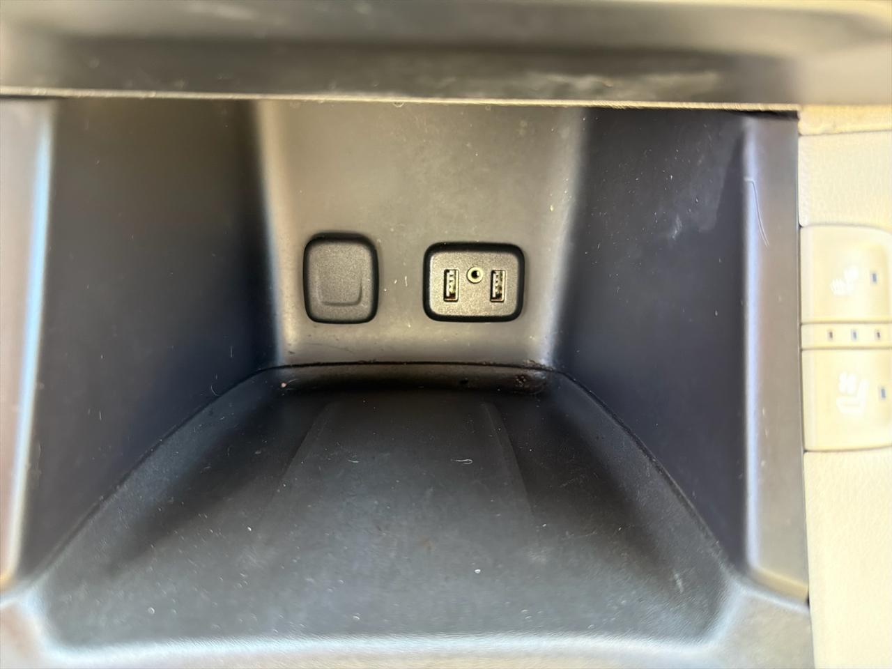 GMC Acadia AWD 4dr Denali 2017