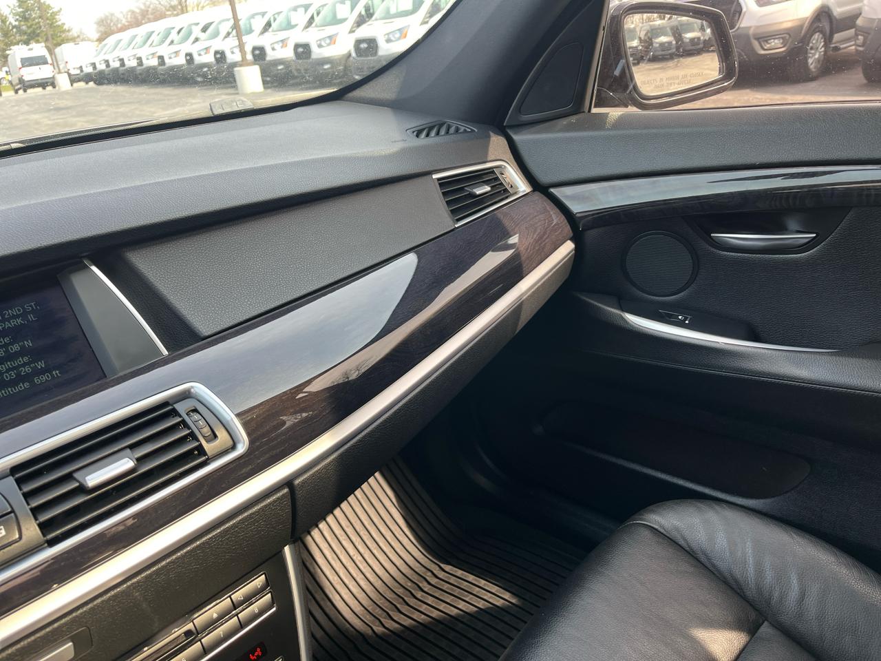 BMW 5 Series Gran Turismo 5dr 535i xDrive Gran Turismo AWD 2013