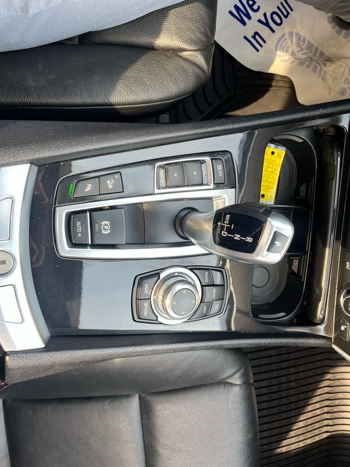 BMW 5 Series Gran Turismo 5dr 535i xDrive Gran Turismo AWD 2013