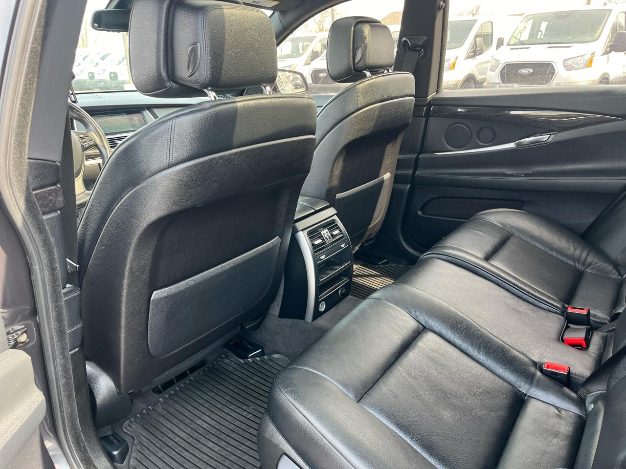 BMW 5 Series Gran Turismo 5dr 535i xDrive Gran Turismo AWD 2013