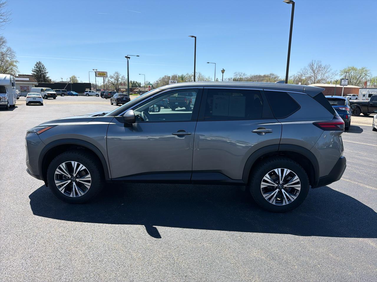 Nissan Rogue AWD SV 2022