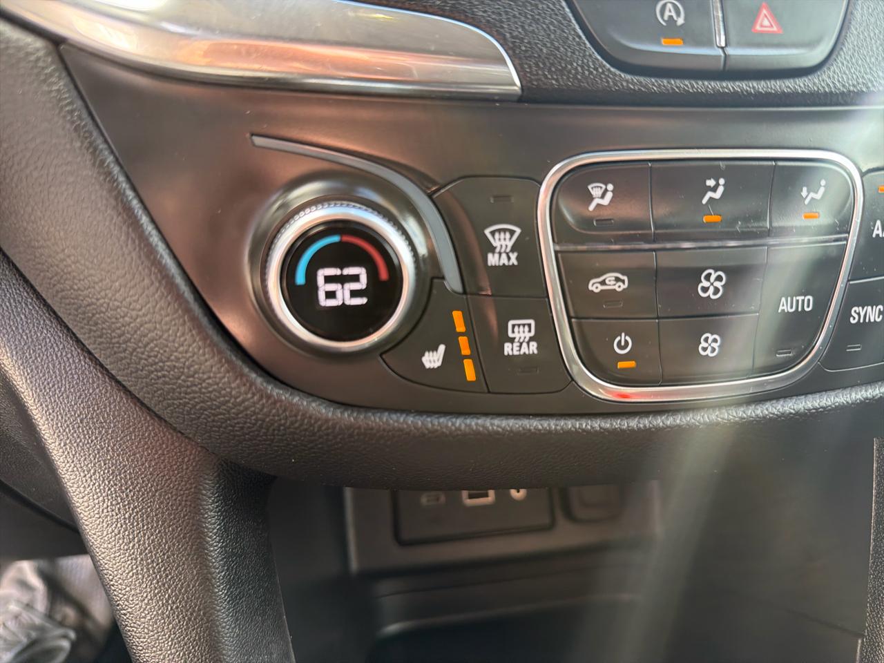 Chevrolet Equinox FWD 4dr LT w/1LT 2024