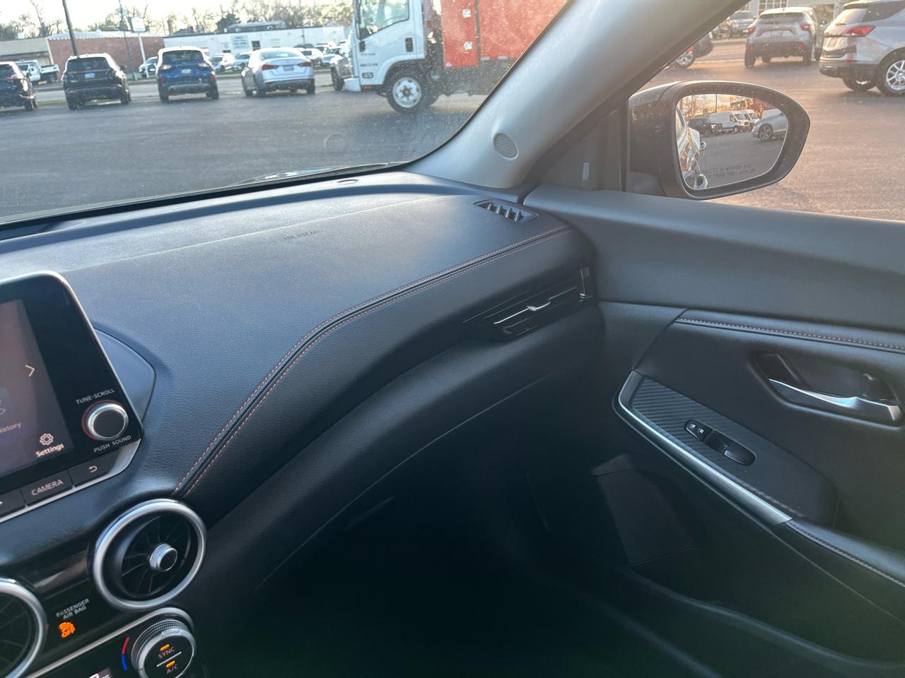 Nissan Sentra SR CVT 2020