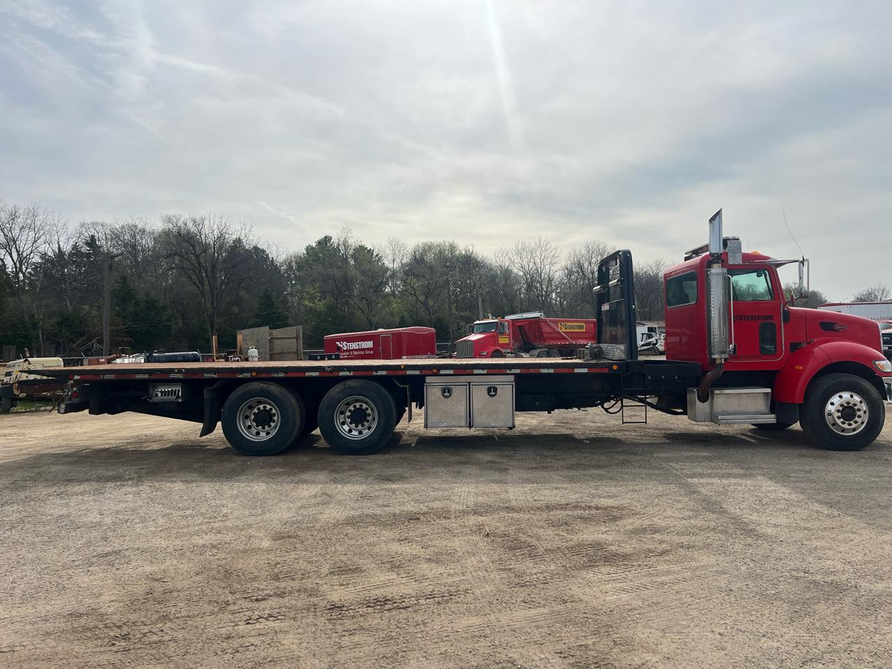 Peterbilt 340  2008