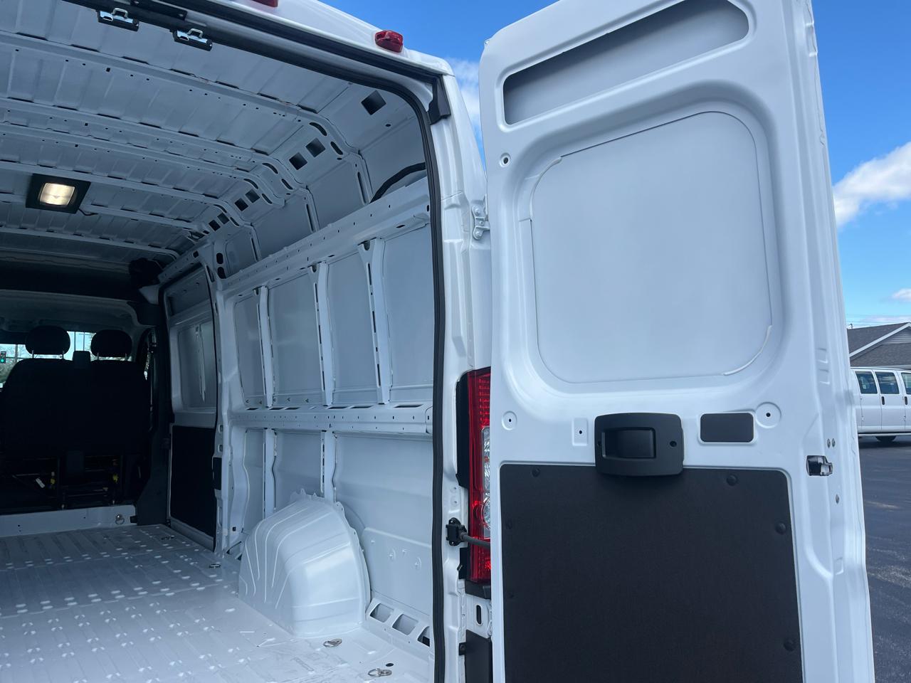 RAM ProMaster Cargo Van Tradesman 3500 High Roof 159" WB EXT w/Pass Seat 2025