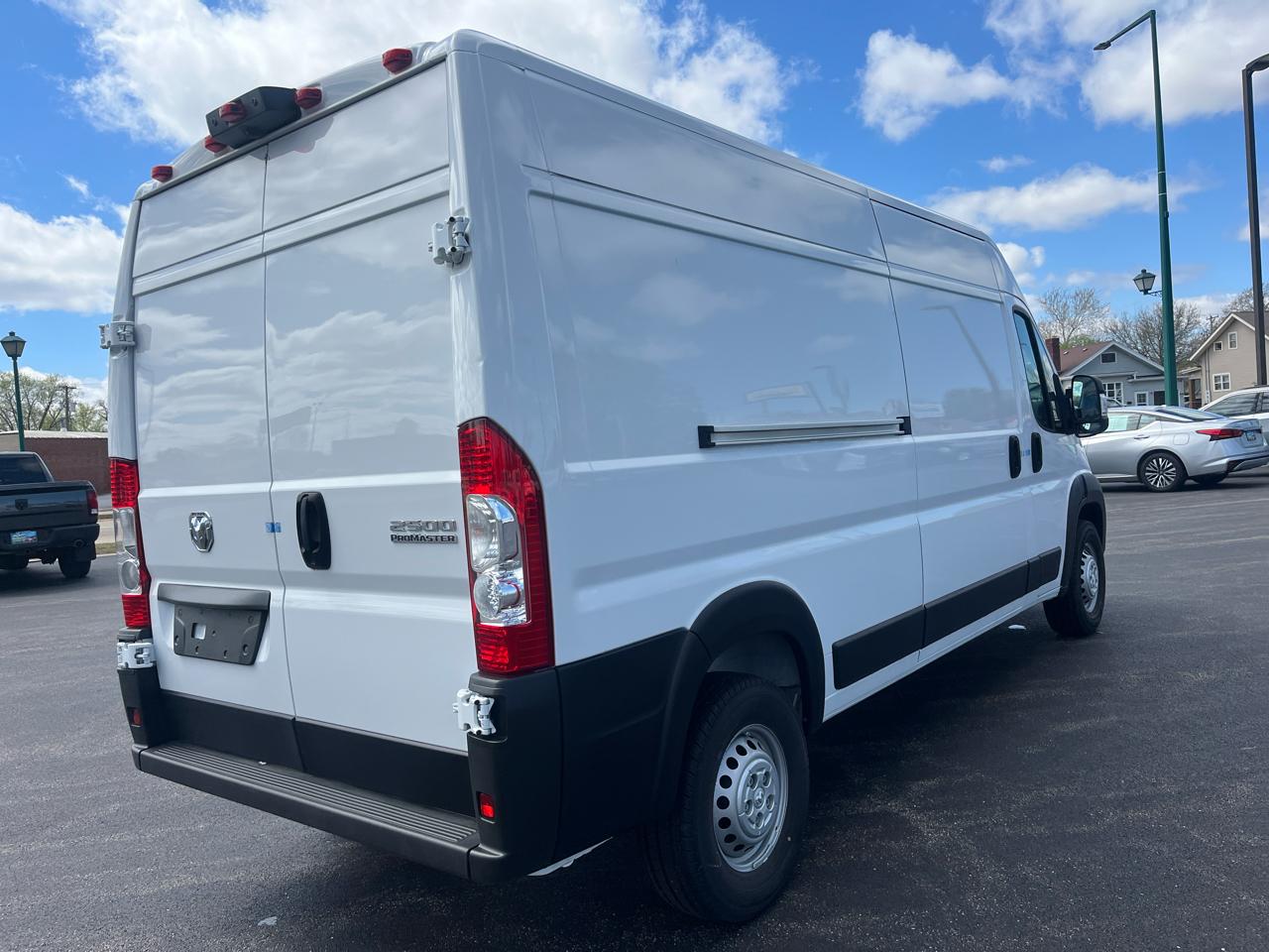 RAM ProMaster Cargo Van Tradesman 2500 High Roof 159" WB w/Pass Seat 2024