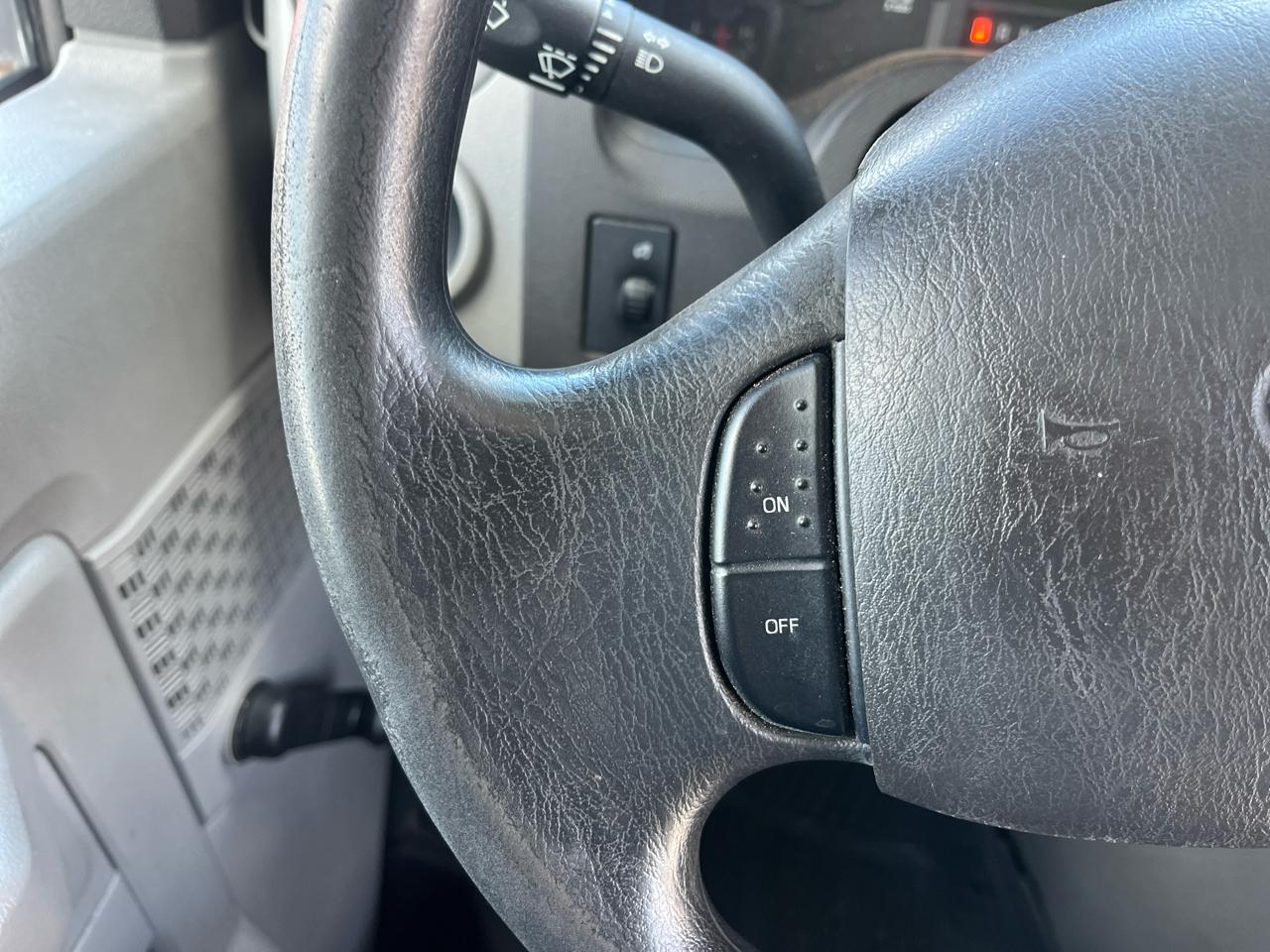 Ford E-Series Cutaway E-350 SRW 138" WB 2019