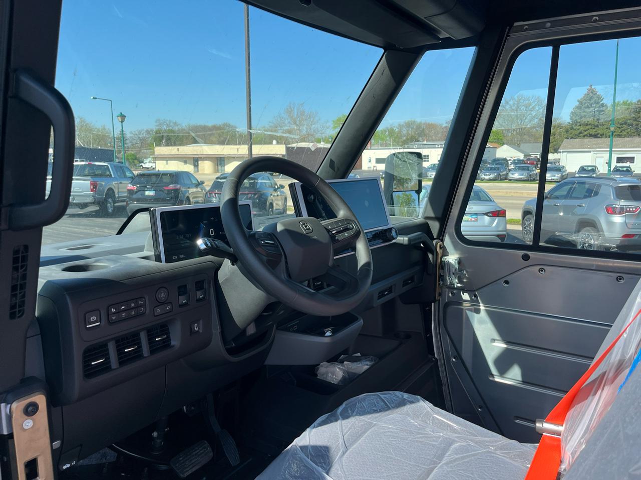 BrightDrop Zevo 600 eAWD 600 2024