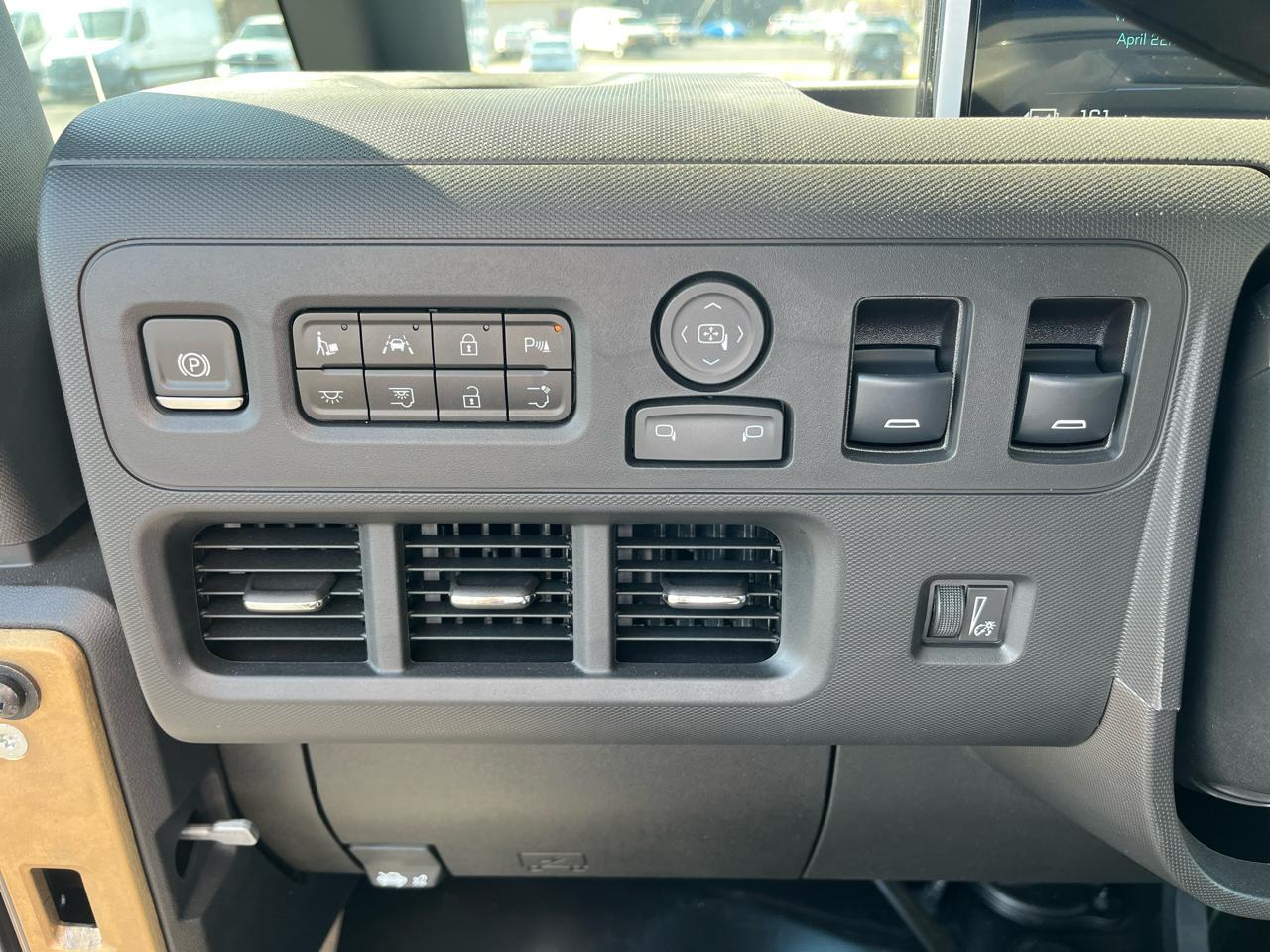 BrightDrop Zevo 600 eAWD 600 2024