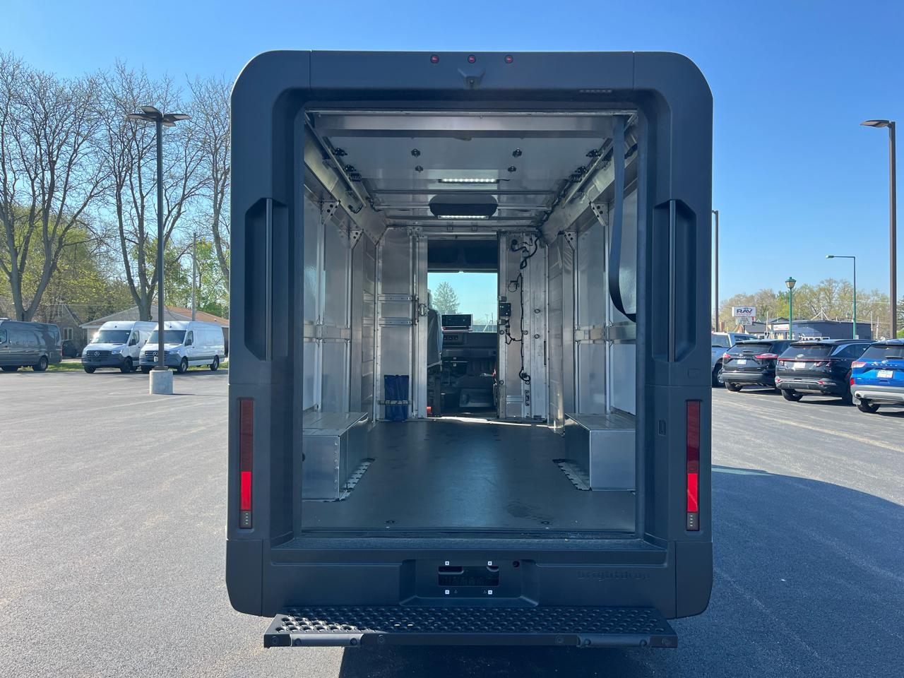 BrightDrop Zevo 600 eAWD 600 2024