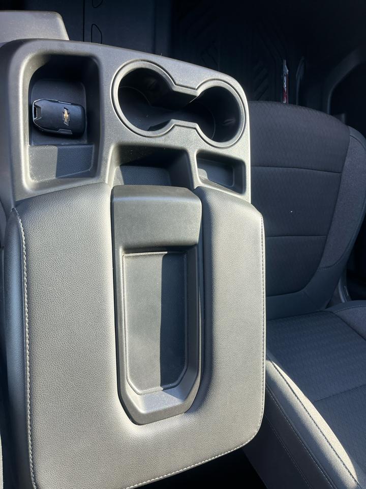 Chevrolet Silverado 1500 4WD Crew Cab 147" RST 2020