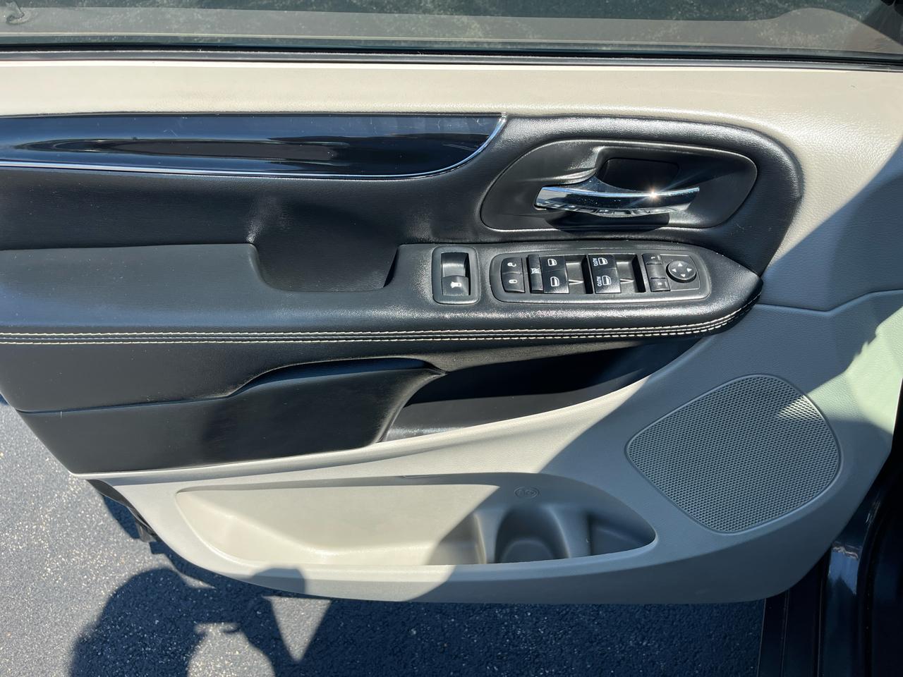 Dodge Grand Caravan SXT Wagon 2019