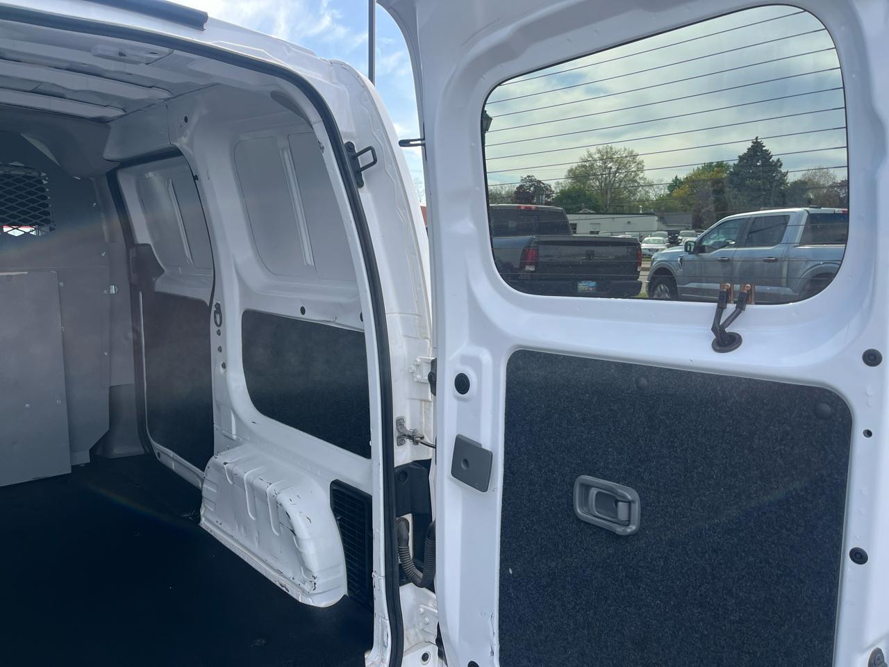 Nissan NV200 Compact Cargo I4 SV 2020