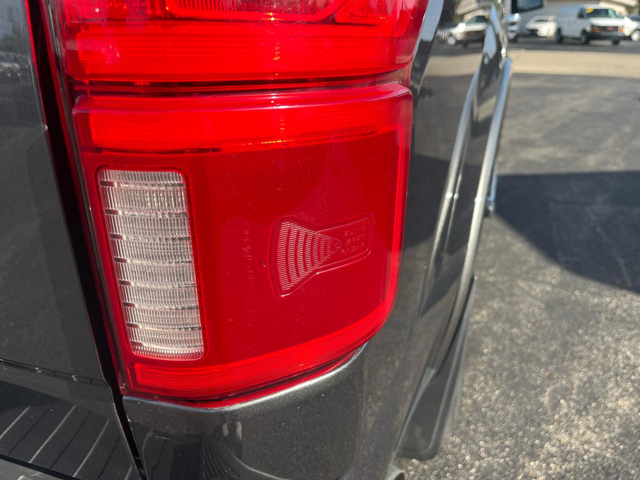 Ford F-150 Lariat SuperCrew Short Bed 4WD 2018