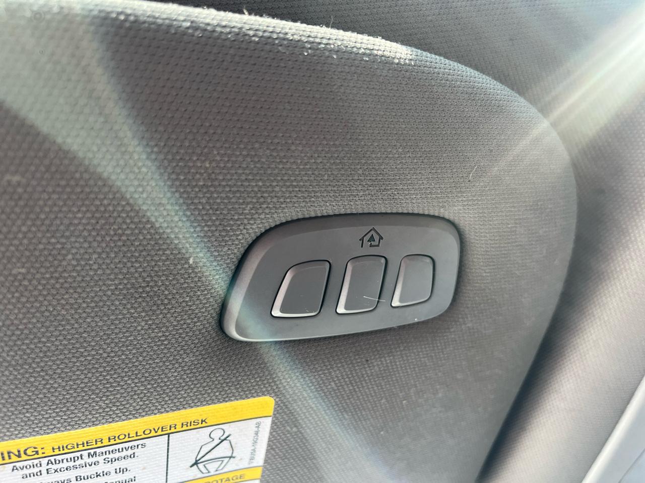 Ford F-150 Lariat SuperCrew Short Bed 4WD 2018