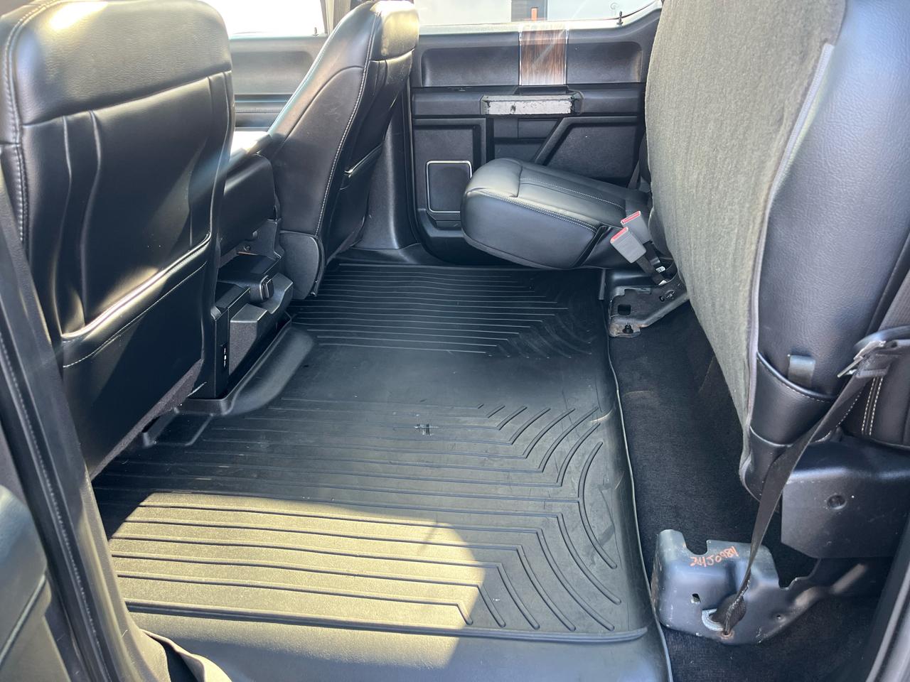 Ford F-150 Lariat SuperCrew Short Bed 4WD 2018