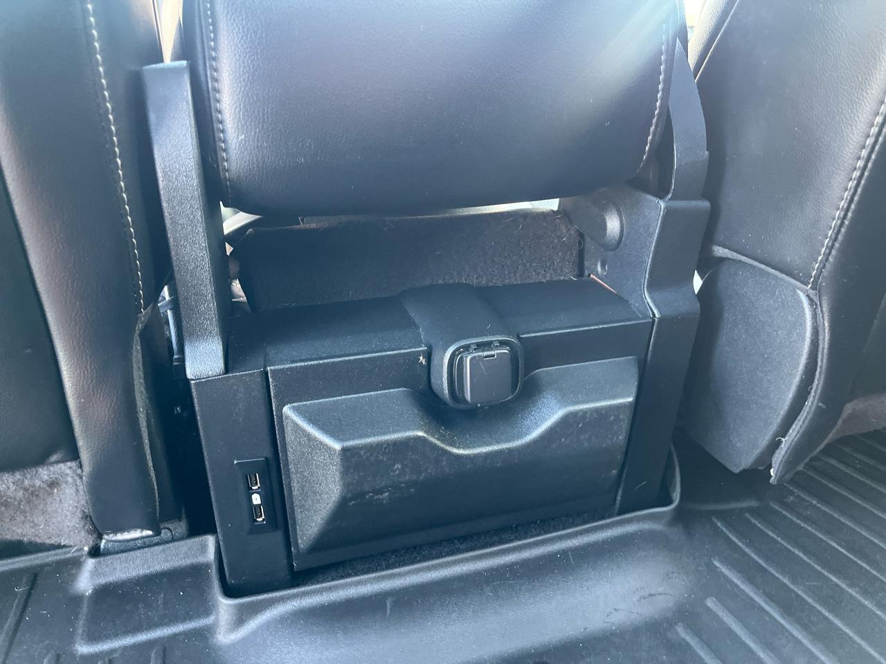 Ford F-150 Lariat SuperCrew Short Bed 4WD 2018