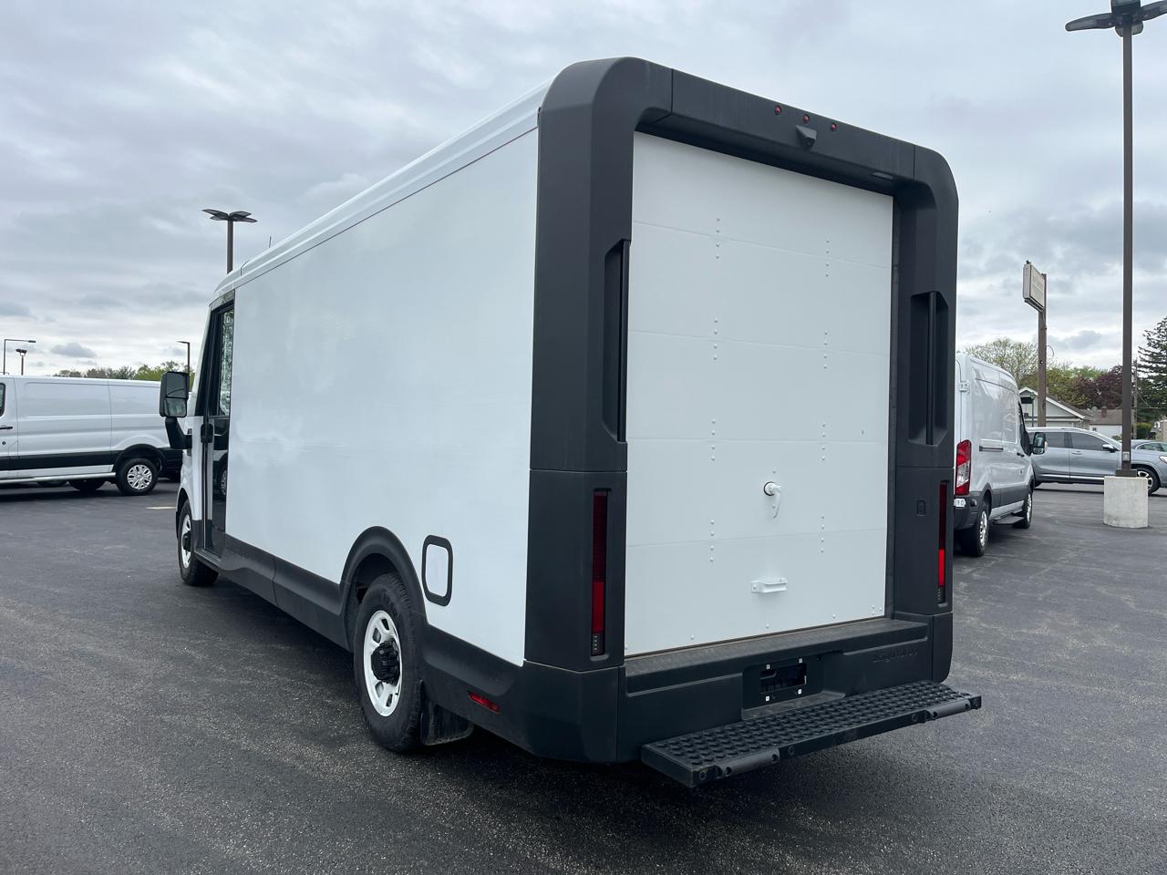 BrightDrop Zevo 600 eAWD 600 2024