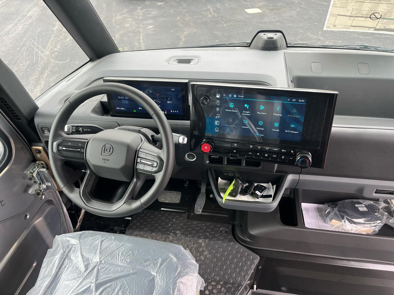 BrightDrop Zevo 600 eAWD 600 2024