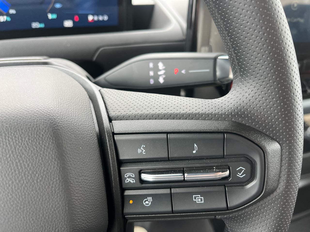 BrightDrop Zevo 600 eAWD 600 2024